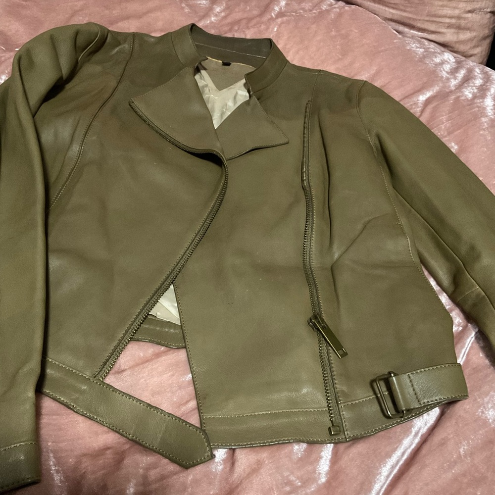 Maximo dutti leather green jacket.
